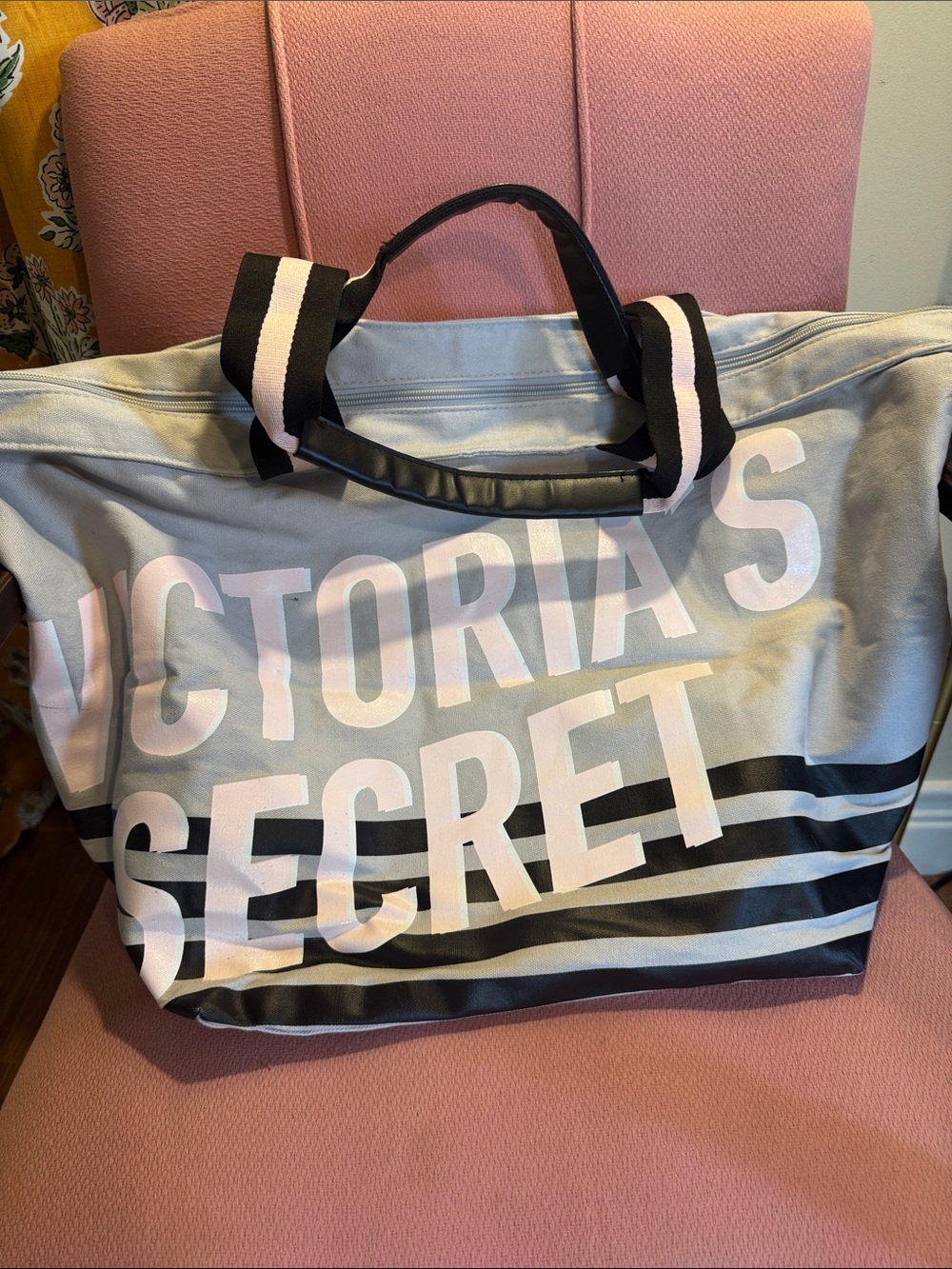 Victoria's Secret Gray and Pink Logo Weekender Tote